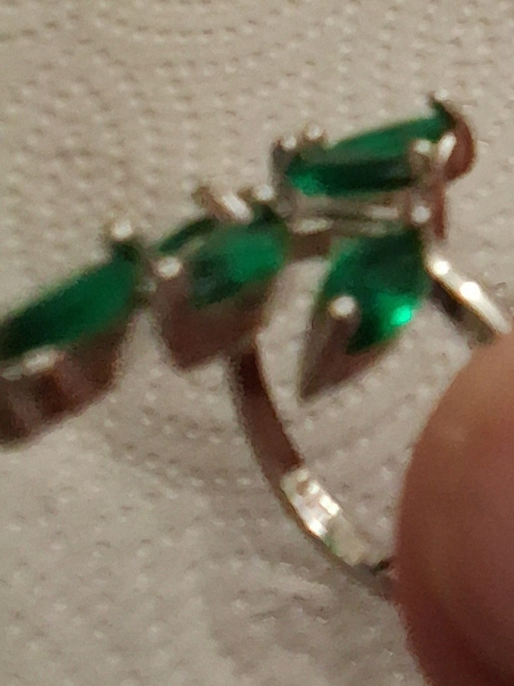 Sterling Silver Leaf Cluster Ring with Emerald Green Marquise Stones - Picture 5 of 5